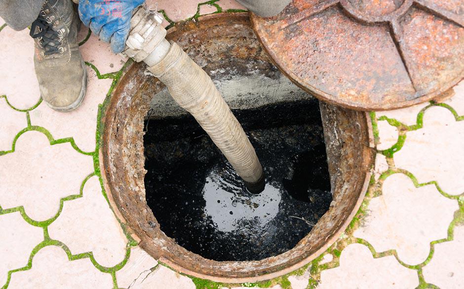 comment déboucher une douche Vétheuil